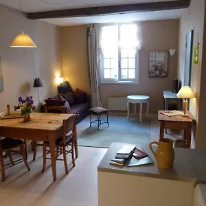 loustal-du-sentier.midi-pyreneeshotels.com/
