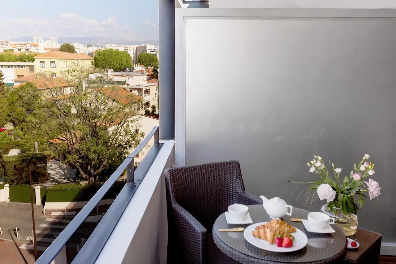 Hotel Royal Antibes - Luxury Hotel, Résidence, Beach&Spa