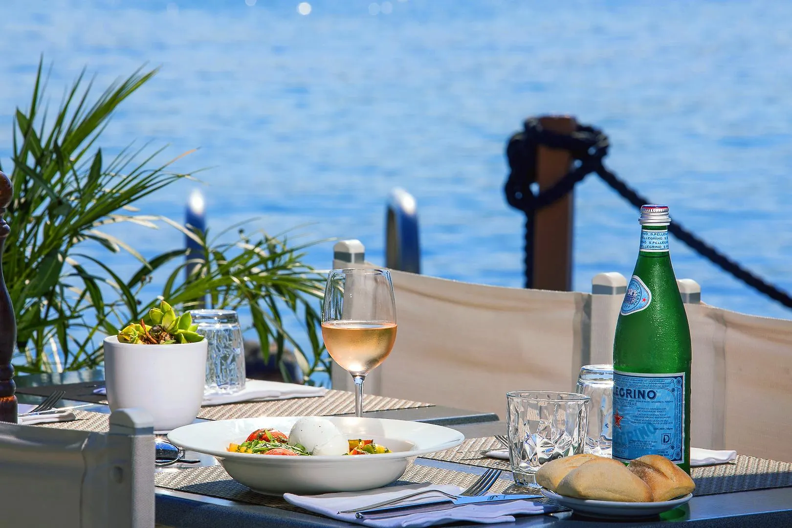Royal Antibes - Luxury Hotel, Residence, Beach & Spa