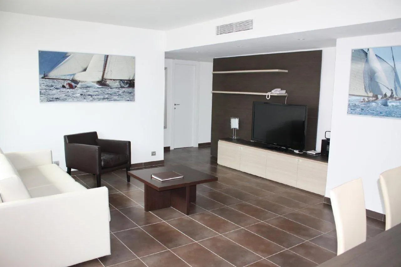 Royal Antibes - Luxury Hotel, Résidence, Beach&Spa