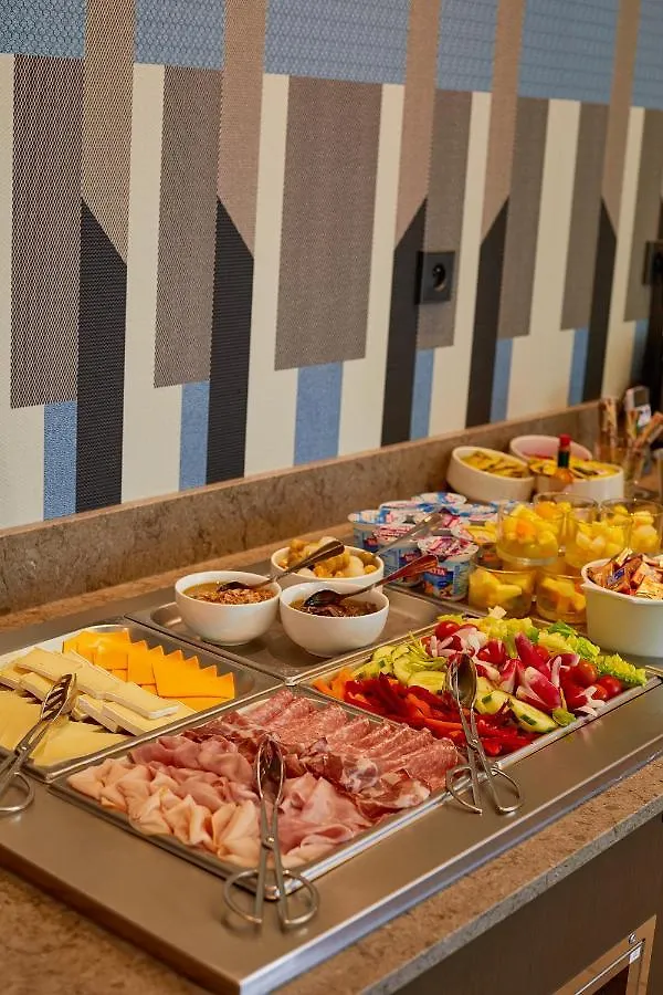 **** Hotel Royal Antibes - Luxury Hotel, Résidence, Beach&Spa France