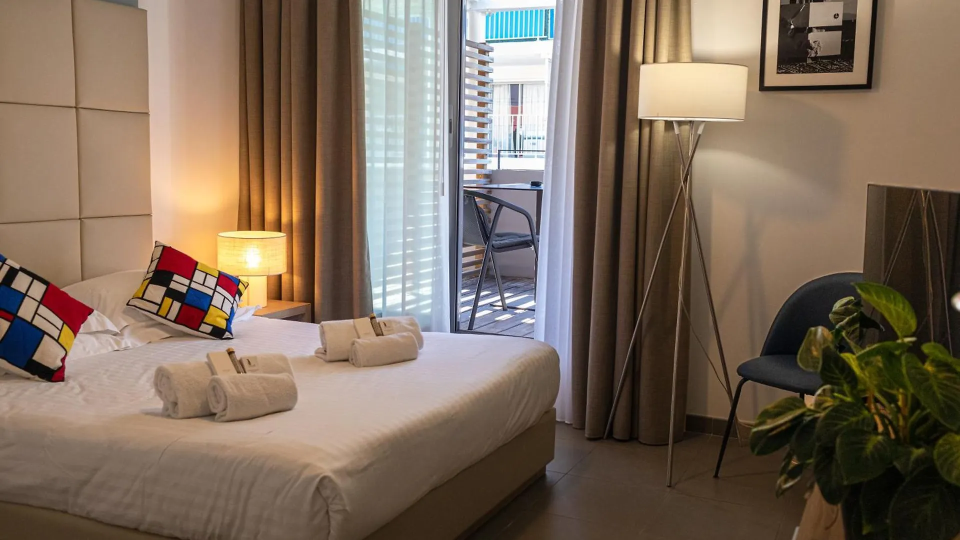 Royal Antibes - Luxury Hotel, Residence, Beach & Spa