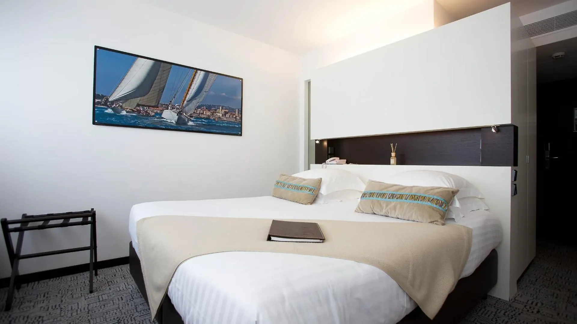 Royal Antibes - Luxury Hotel, Résidence, Beach&Spa Hotel