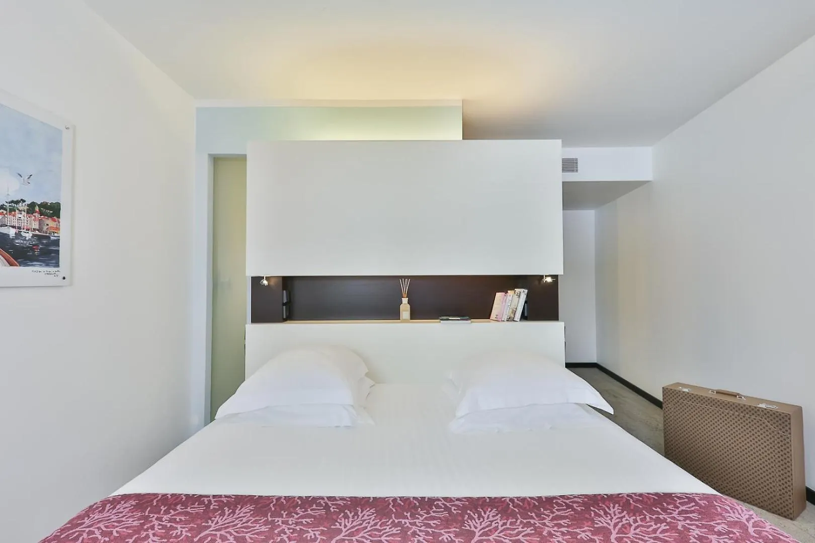 Hotel Royal Antibes - Luxury Hotel, Résidence, Beach&Spa